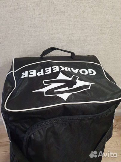 Хоккейный баул на колесах без выдвижной