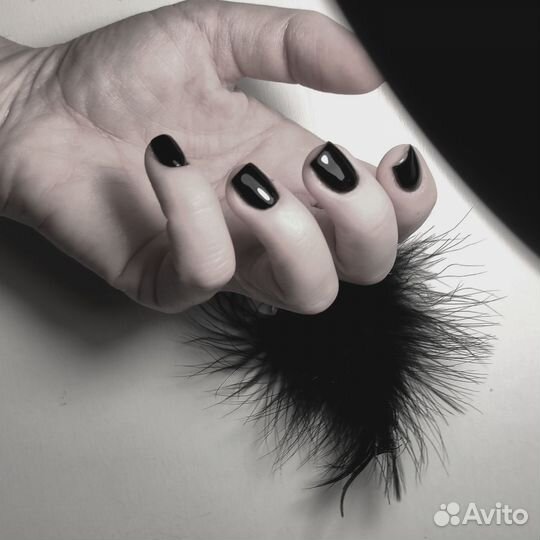 Мастер маникюра