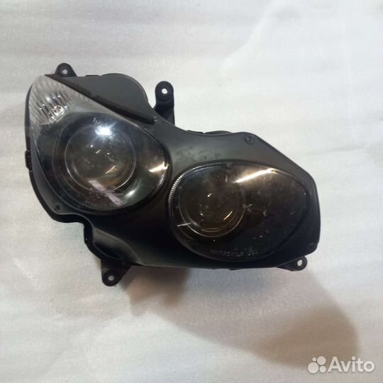 Фара правая Kawasaki ZX14/ZZR 1400 06-11