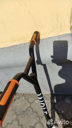 Трюковой самокат Wolf