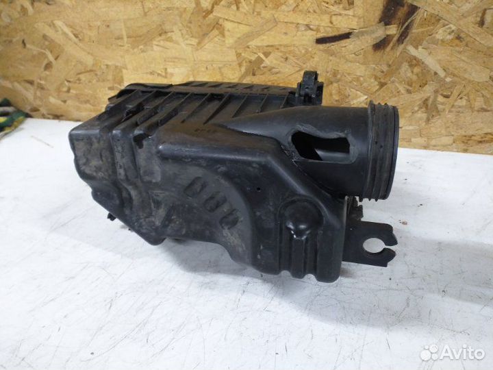 Корпус воздушного фильтра Kia Rio 3 2011-2017