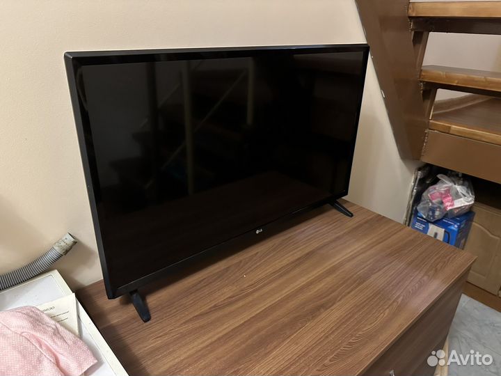 Телевизор LG 32