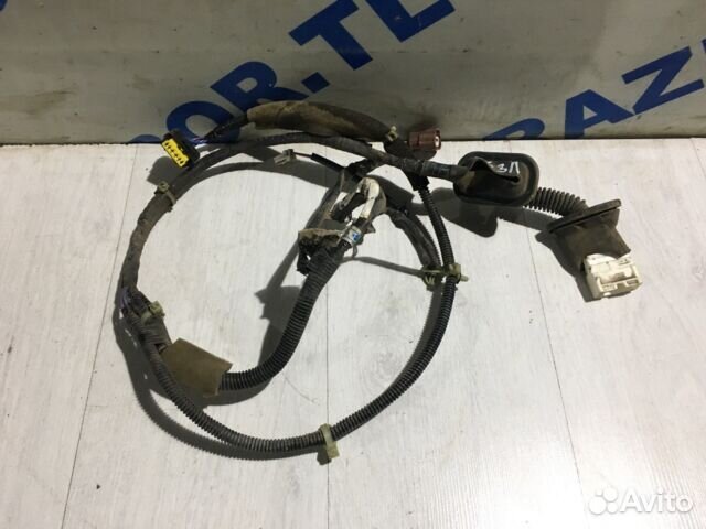 Проводка задней двери infiniti FX35 3.5 ат