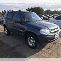 Chevrolet Niva 1.7 MT, 2014, 118 000 км, с пробегом, цена 570 000 руб.