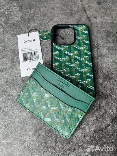 Чехол с картхолдером Goyard