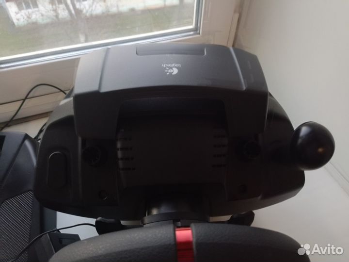 Logitech Momo Racing