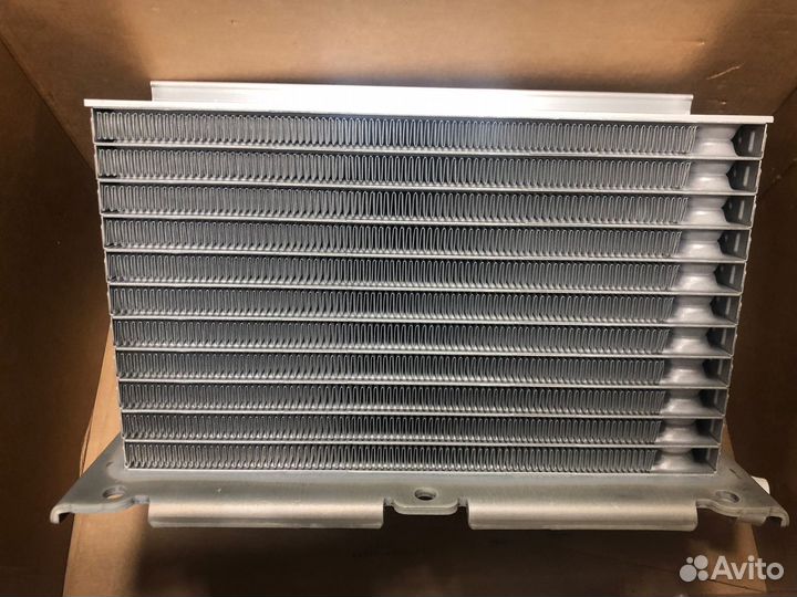 Радиатор / интеркулер VAG (03F145749C)