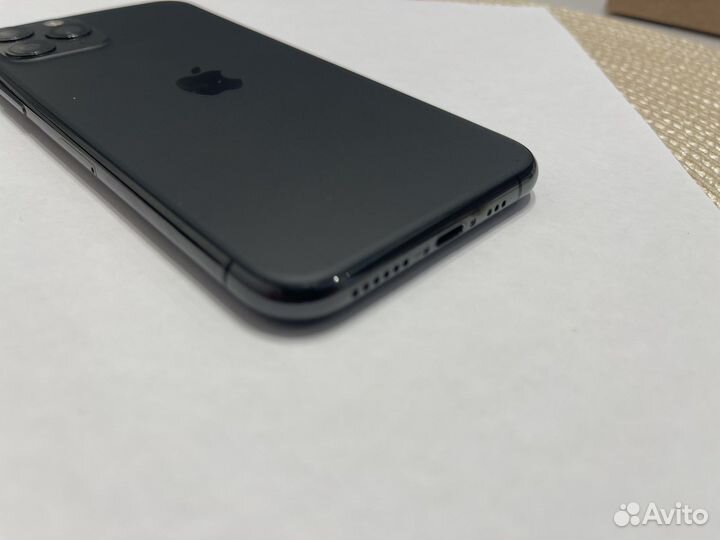 iPhone 11 Pro, 256 ГБ