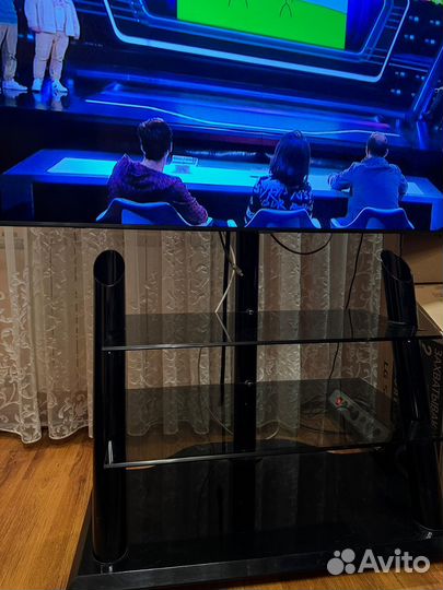 Тумба под телевизор