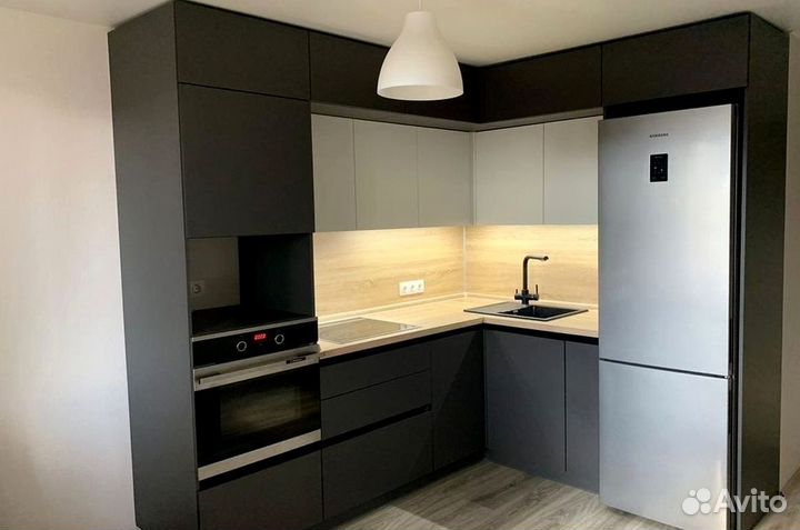 Кухонный гарнитур угловой в потолок на заказ