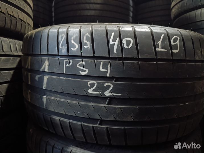 Michelin Pilot Sport 4 255/40 R19 107V