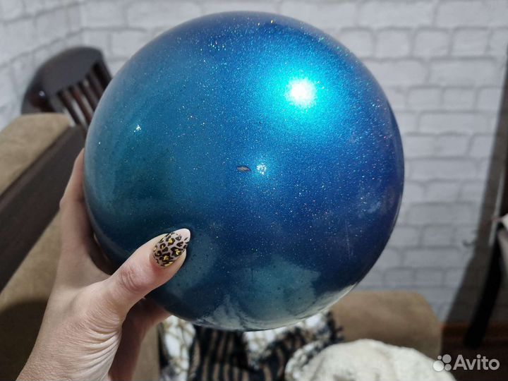 Мяч гимнастический 18.5