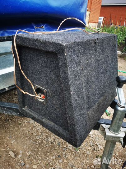 Автомобильный сабвуфер бу