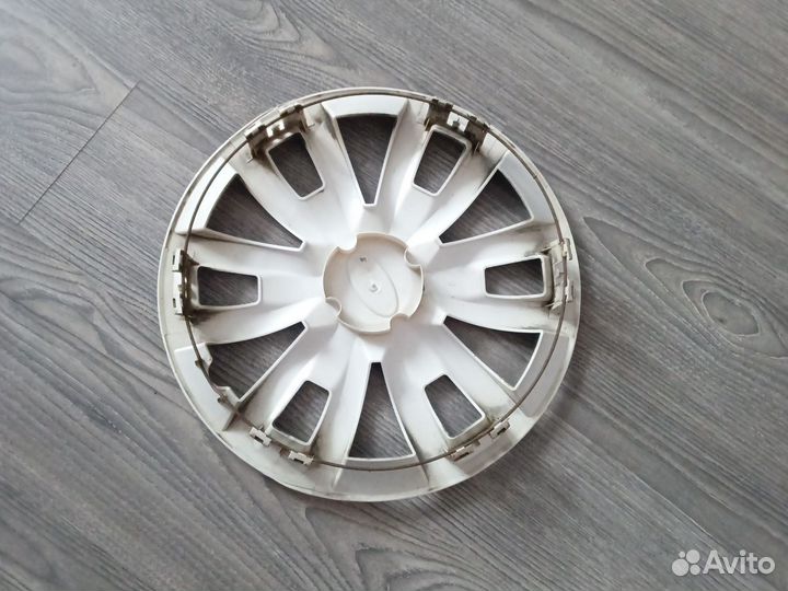 Колпак r15 LADA vesta