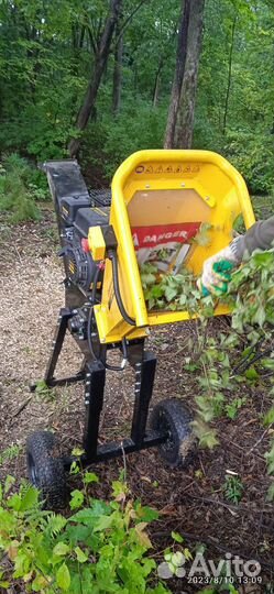 Измельчитель веток садовый