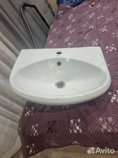 Раковина в ванную бу