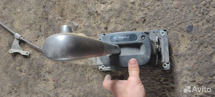 Селектор АКПП Nissan Tiida C11