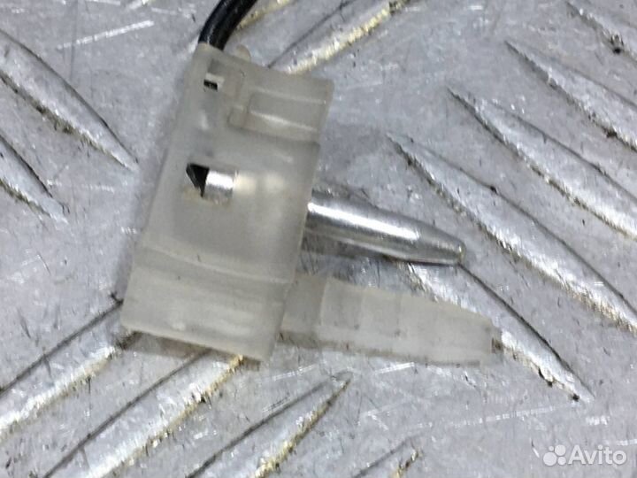Б/У Датчик температуры воздуха#001