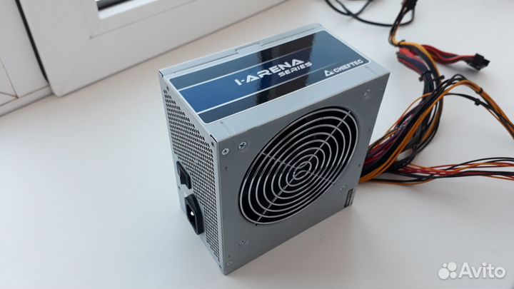 Блок питания Chieftec 500w
