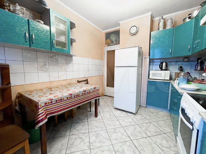 2-к. квартира, 55 м², 14/16 эт.