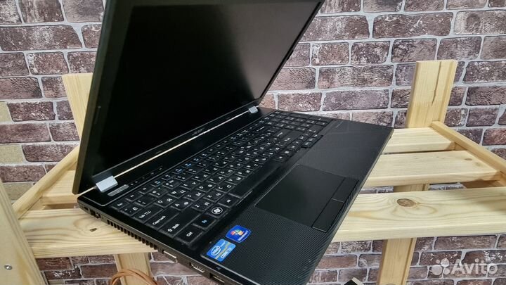 Acer TravelMate 5760 i3-2338/8/HD/SSD128+HDD320