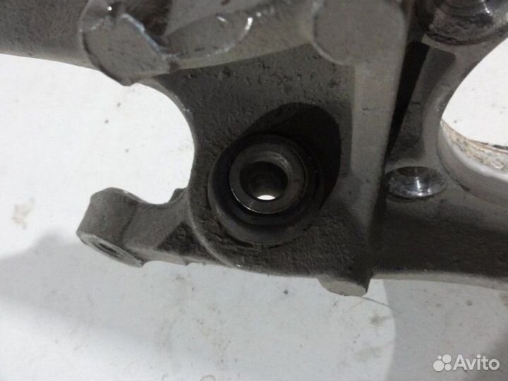 Кулак поворотный задний правый Mercedes-Benz S Кл