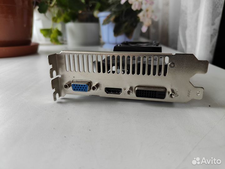 Видеокарта Palit GeForce GT 630 1Гб DDR3
