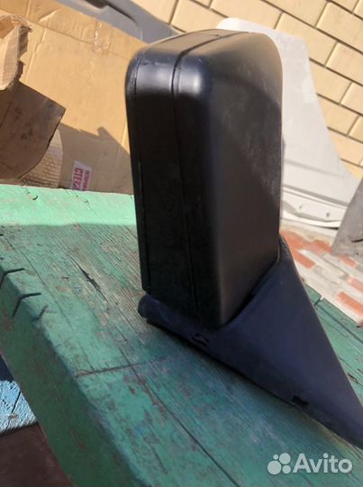 Зеркало мерседес w124