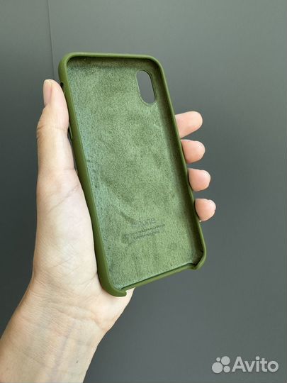 Силиконовый чехол на iPhone X