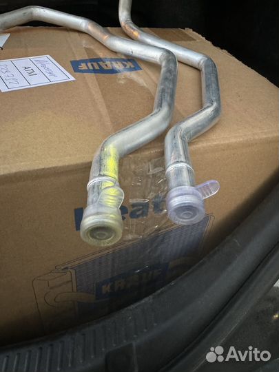 Патрубки радиатора отопителя на Camry 40