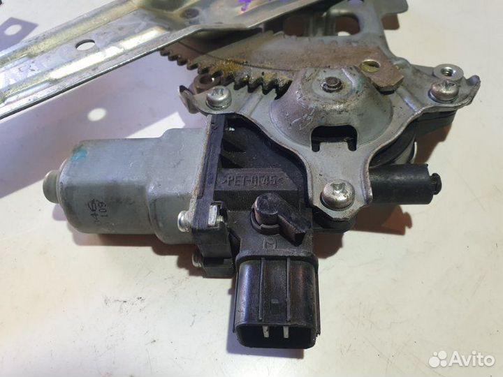 Стеклоподъемник задний правый Mitsubishi Lancer 10