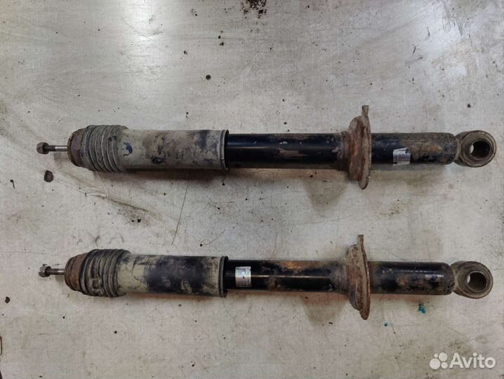 Амортизатор задний Hyundai sonata 4 EF