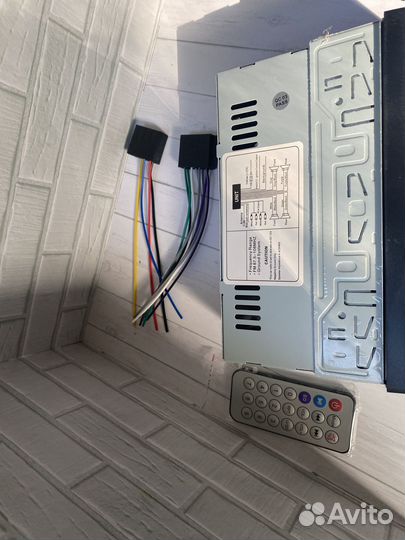 Магнитолы Pionner с Блютусом новые