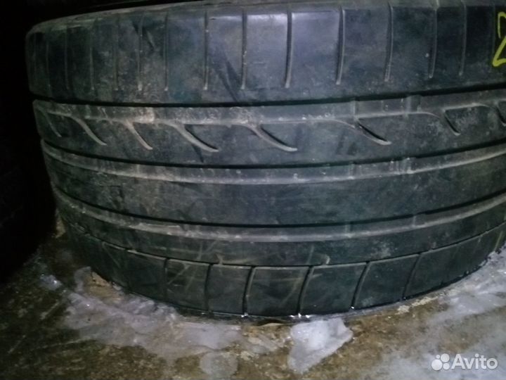 Bridgestone Potenza RE050A 275/30 R20