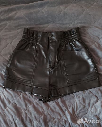 Шорты женские