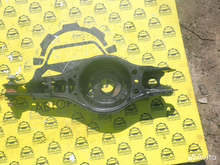 Рычаг задний нижний для Toyota C-HR 2016)