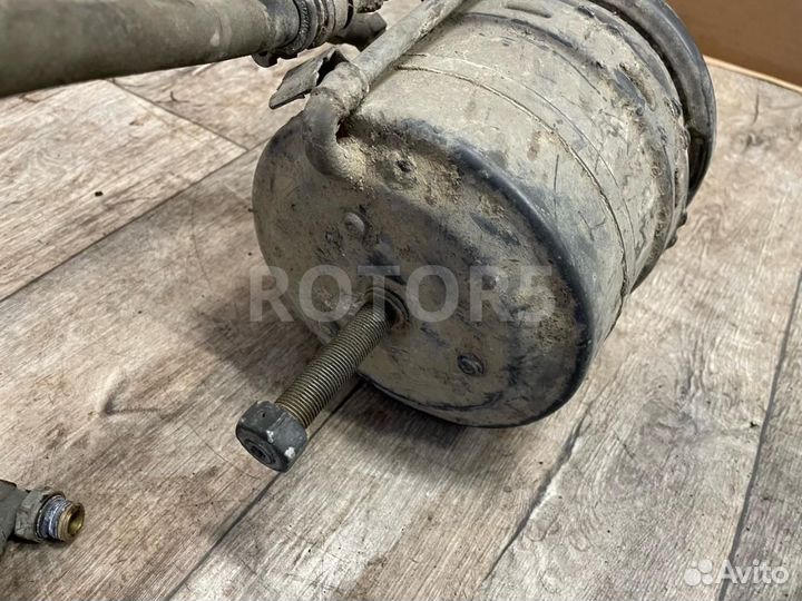 Энергоаккумулятор передний Volvo FH 3 2015