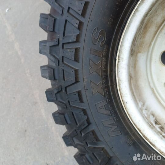 Maxxis M8080 Mudzilla 15/35 R13.5 115