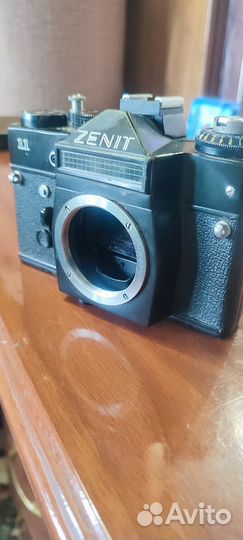 Плёночный фотоаппарат Zenit