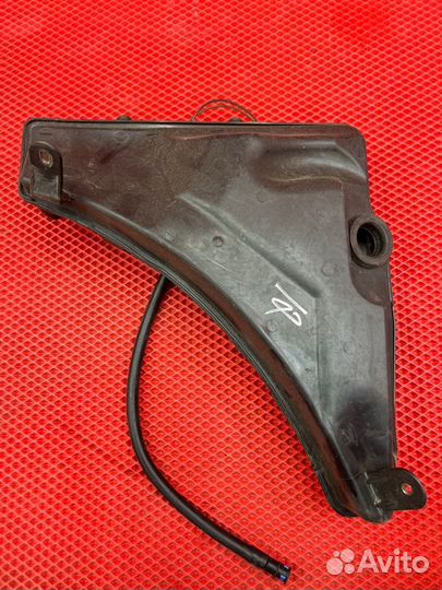 Бачок стеклоомывателя Porsche Macan DHK 2017