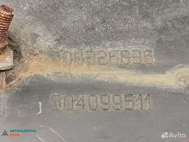 Клык бампера задний правый iveco Daily 3 2003