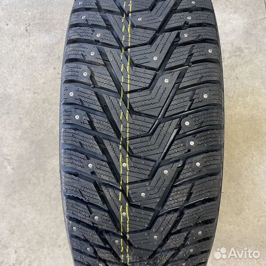 Hankook Winter i'Pike X W429A 235/55 R18 T