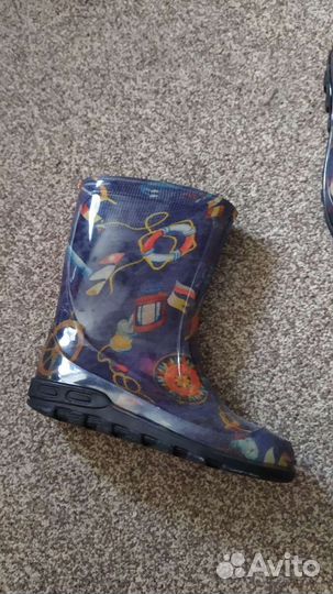 Резиновые сапоги