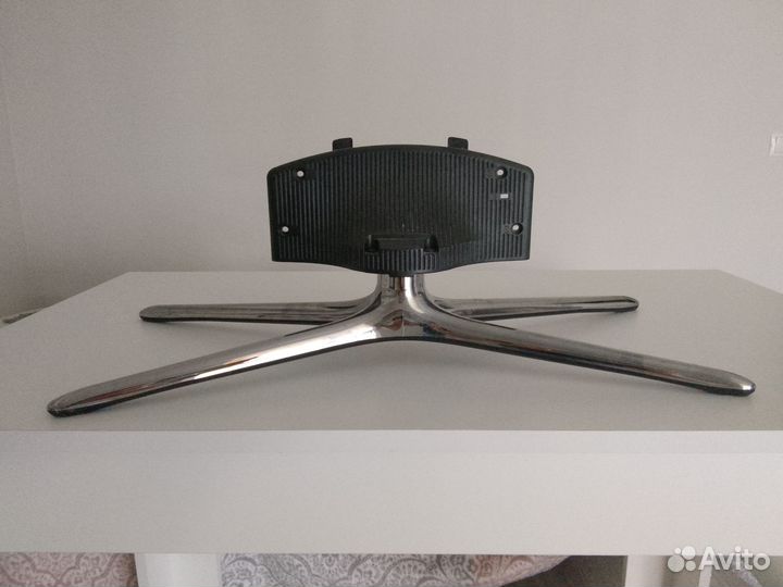 Подставка для плазменного телевизора