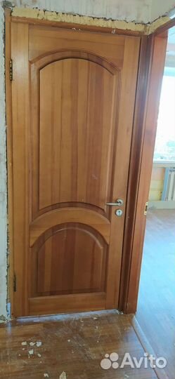 Двери межкомнатные из деревянные бу