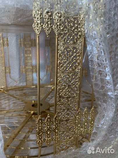 Продам Люстры