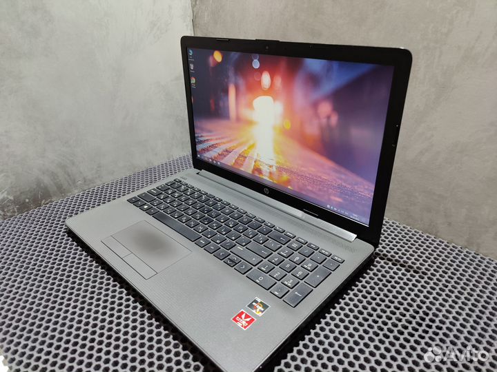 Мощный ноутбук Ryzen 3/FullHD/SSD/15,6