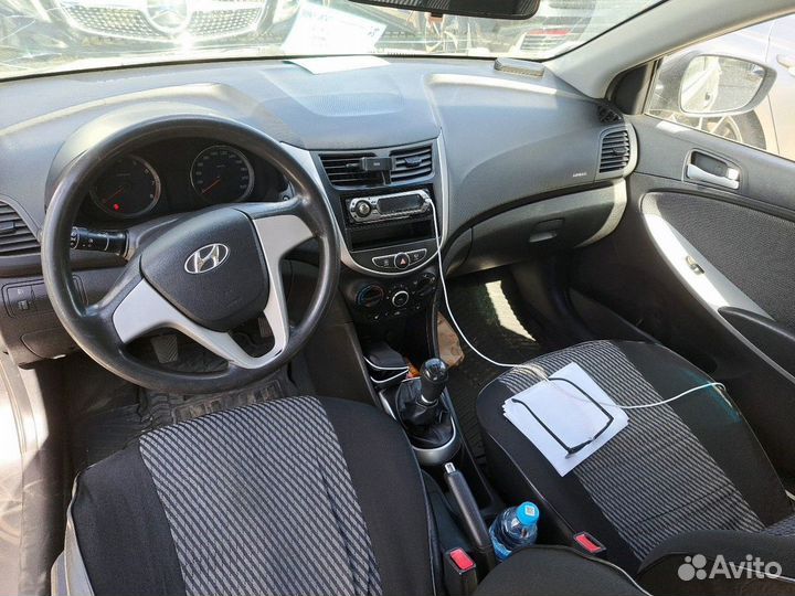 Hyundai Solaris 1.6 МТ, 2013, 253 888 км