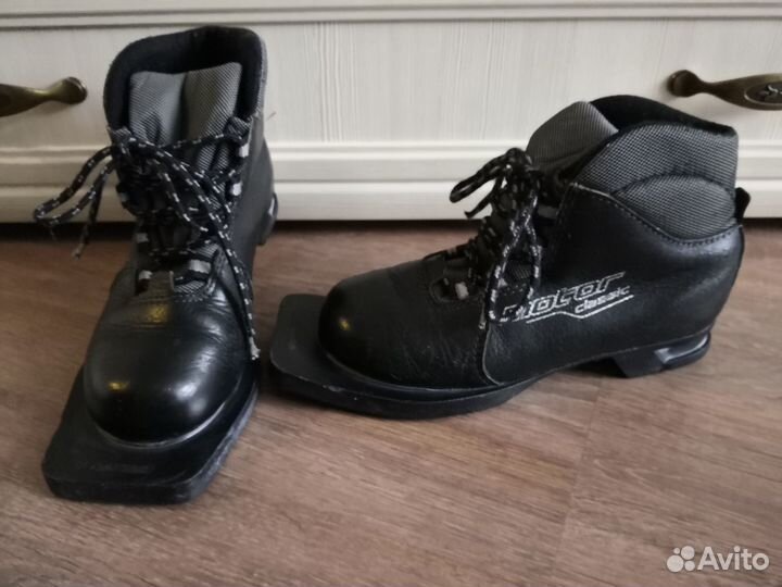 Лыжные ботинки motor