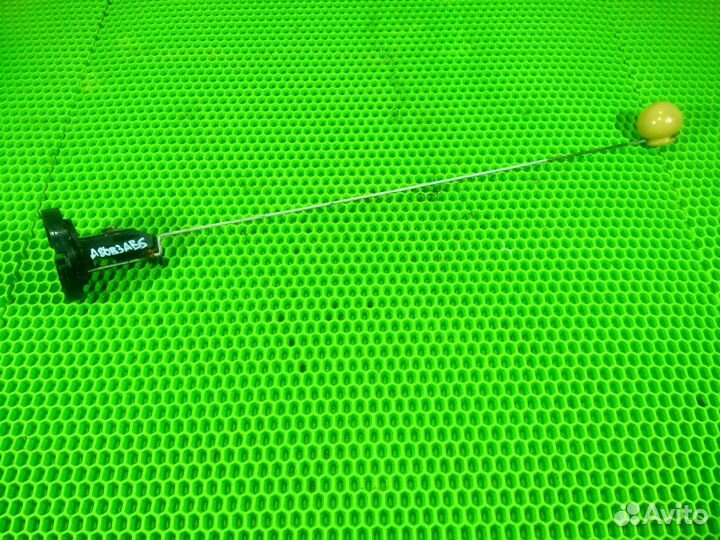 Датчик уровня топлива Audi 80 b3